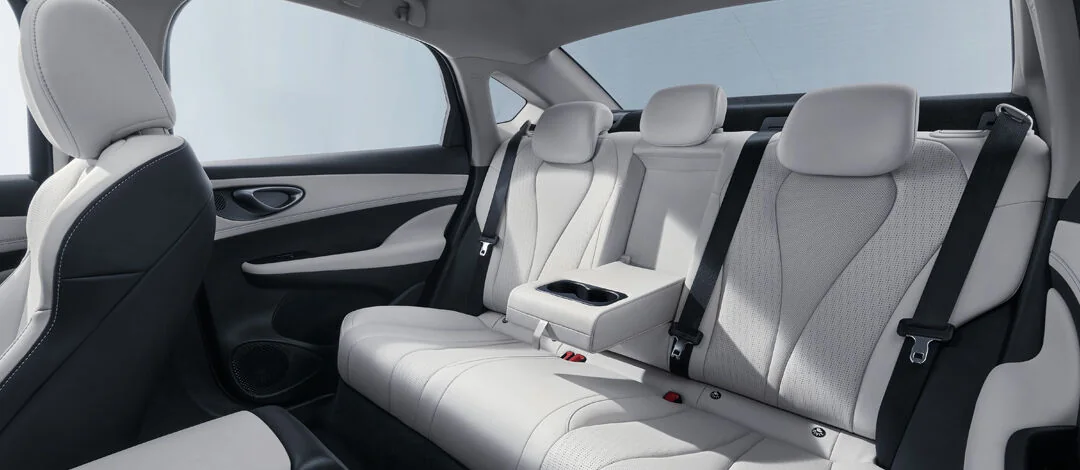 Asientos traseros del BYD SEAL 5 DM-i