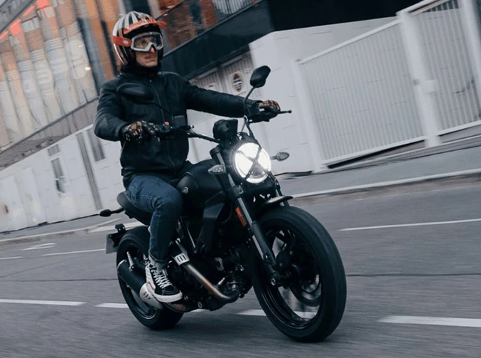 Ducati Scrambler Icon - Detalles y personalización