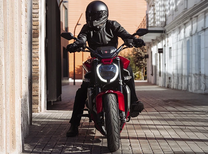 xdiavel