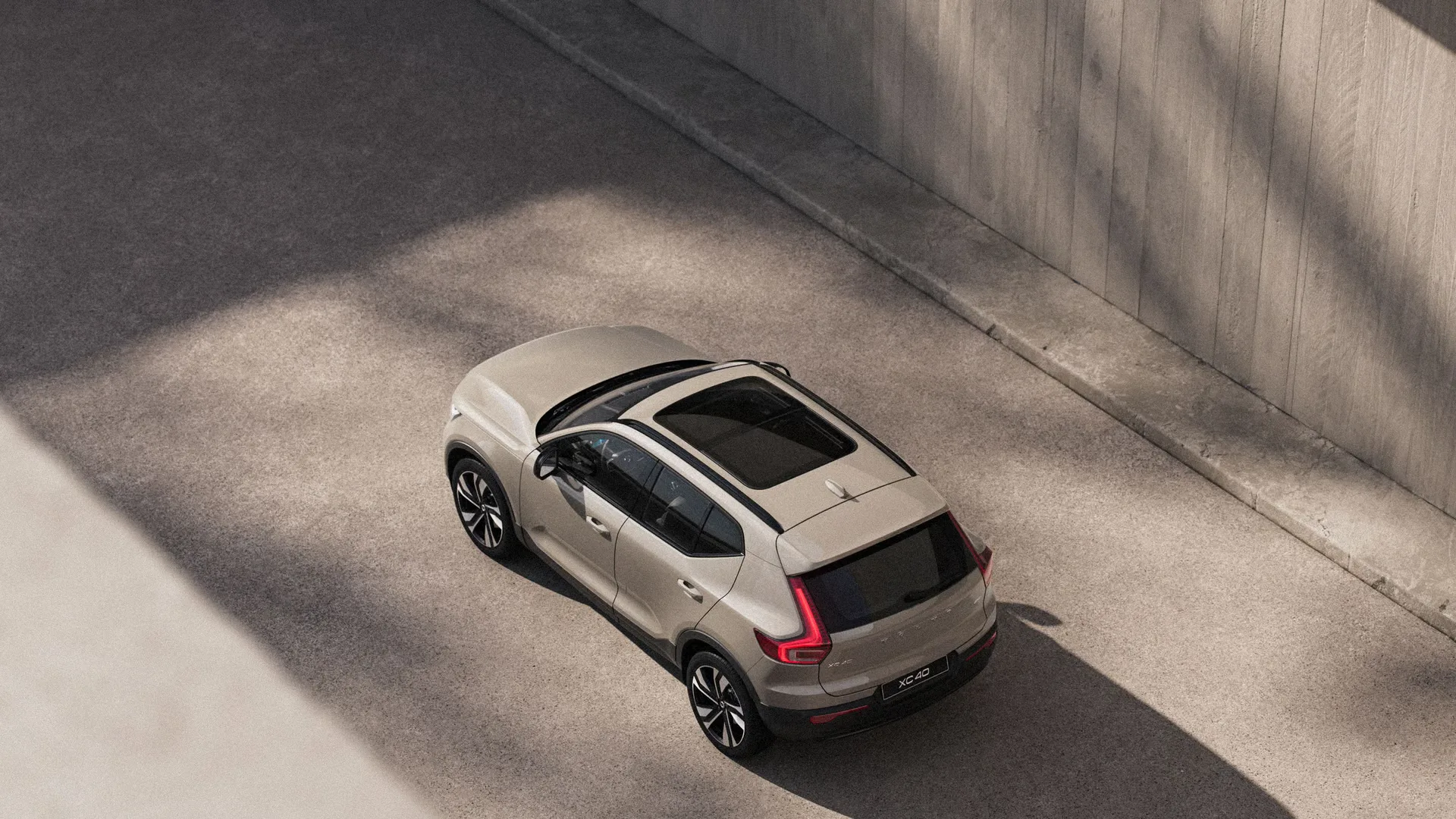 Vista superior trasera del Volvo XC40